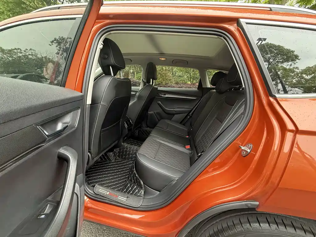 Skoda Karoq 2021 — фото 20