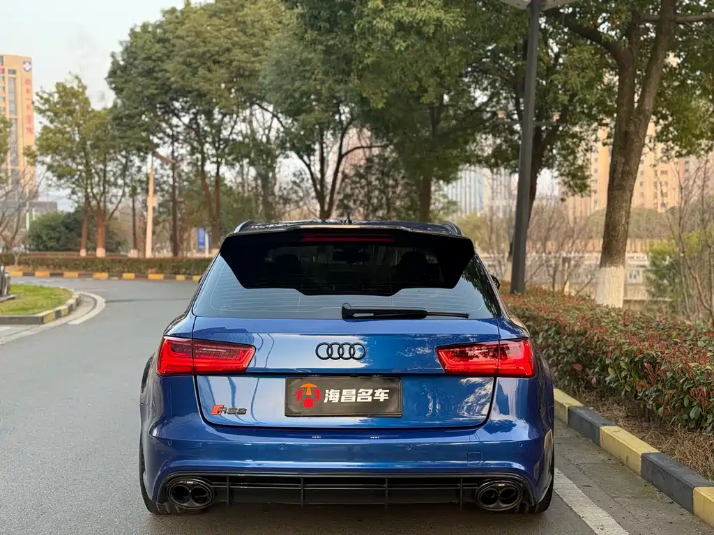 Audi RS 6 2017 — фото 5