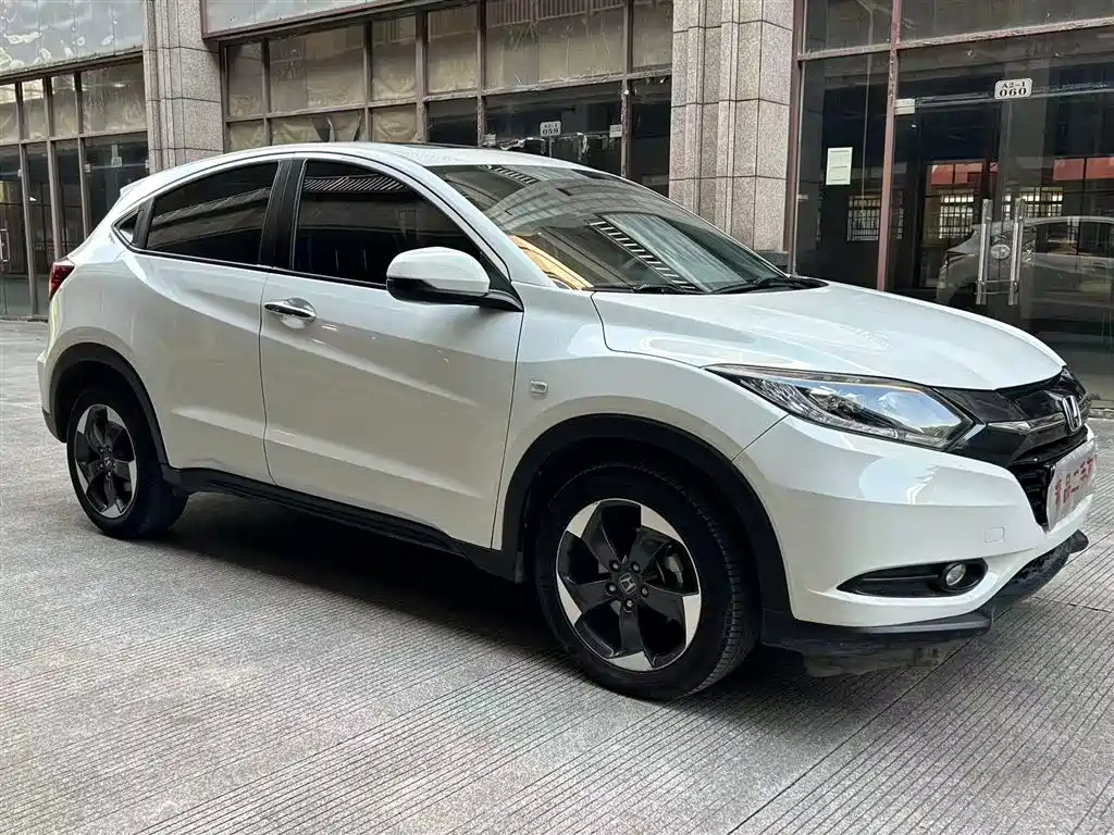 Honda Vezel 2018 — фото 3