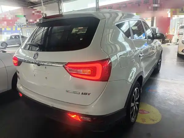Dongfeng Scenery 580 2018