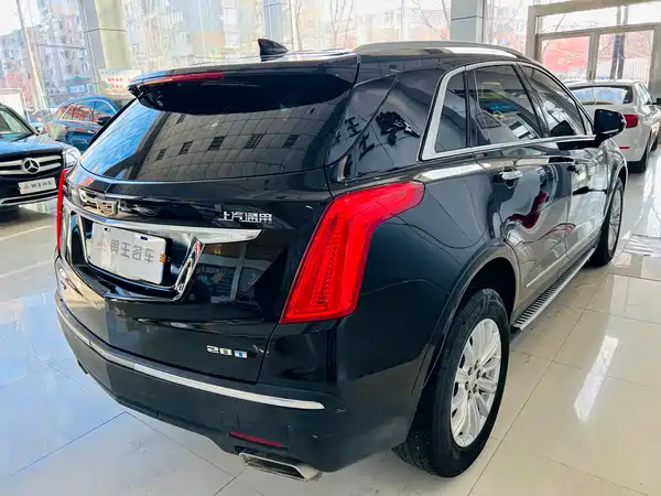 Cadillac XT5 2016