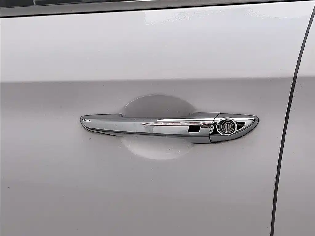 Hyundai Sonata 2017 — фото 18