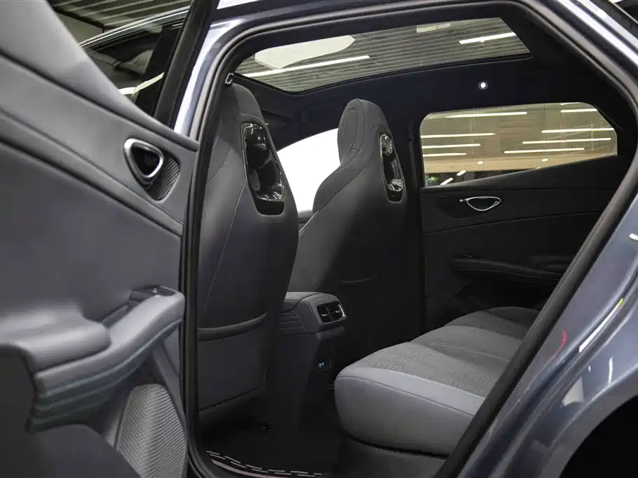 BYD Seal 06GT 2025 — фото 20