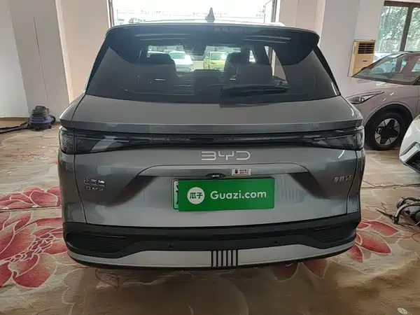 BYD Sealion 05 DM-i 2025