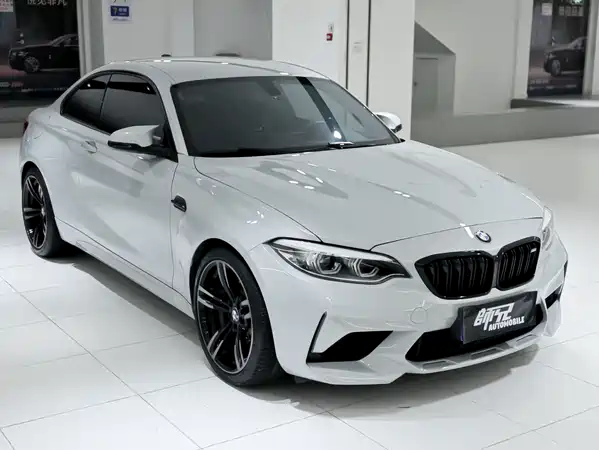 BMW M2 2019