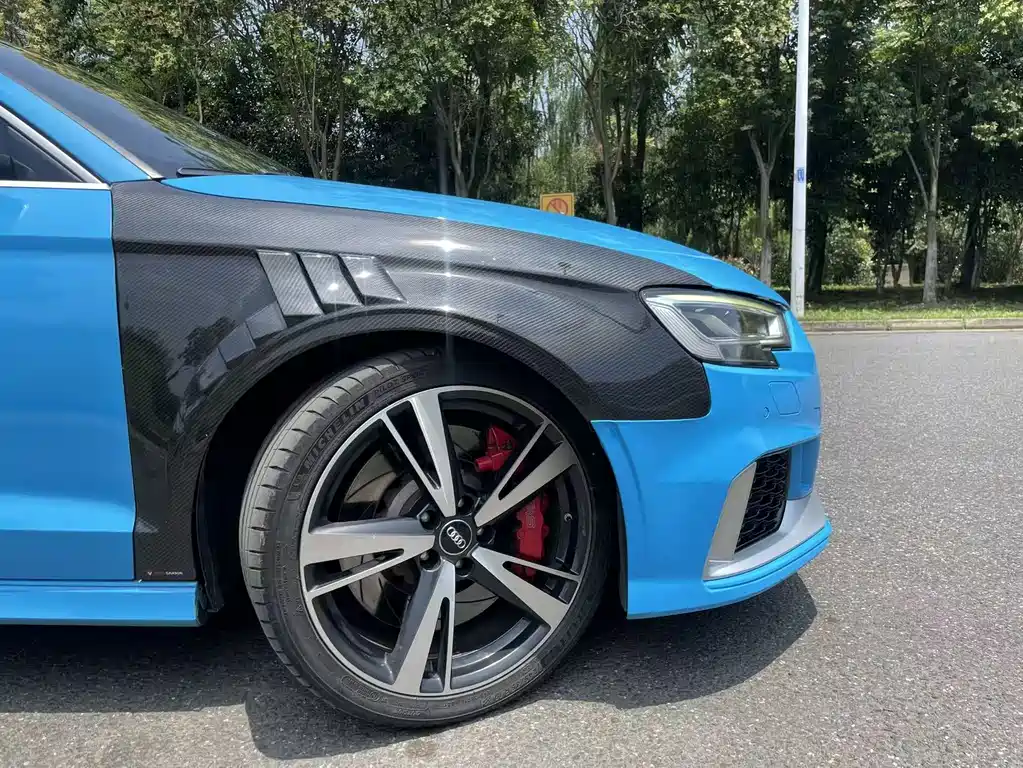 Audi RS 3 2018 — фото 21