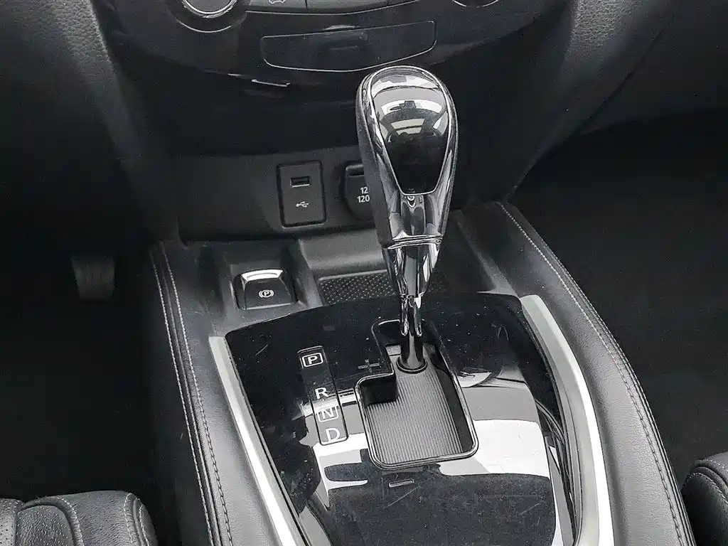 Nissan X-Trail 2018 — фото 13