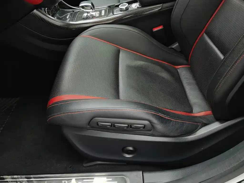 Mercedes-Benz Mercedes CLA AMG 2015 — фото 20