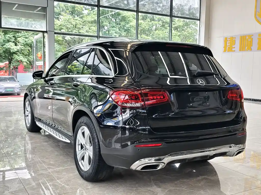 Mercedes-Benz GLC 2020 — фото 18