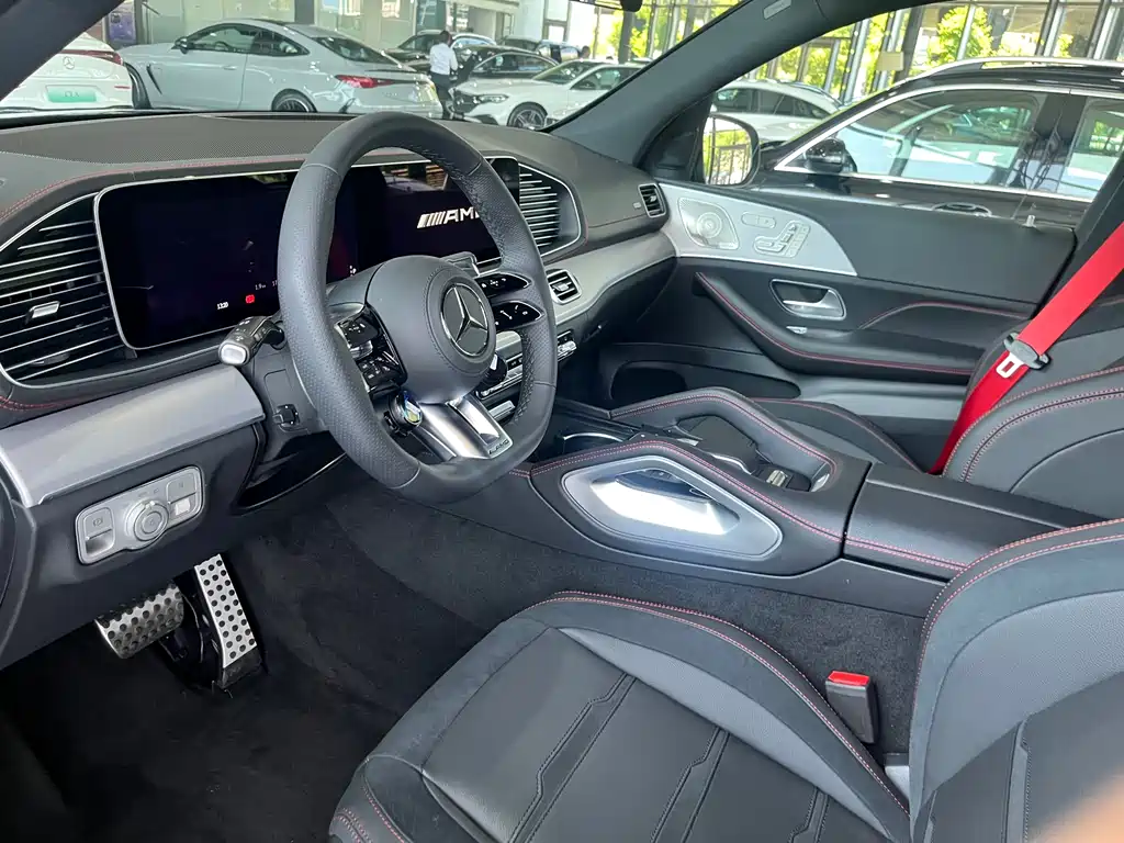 Mercedes-Benz GLE AMG — фото 5