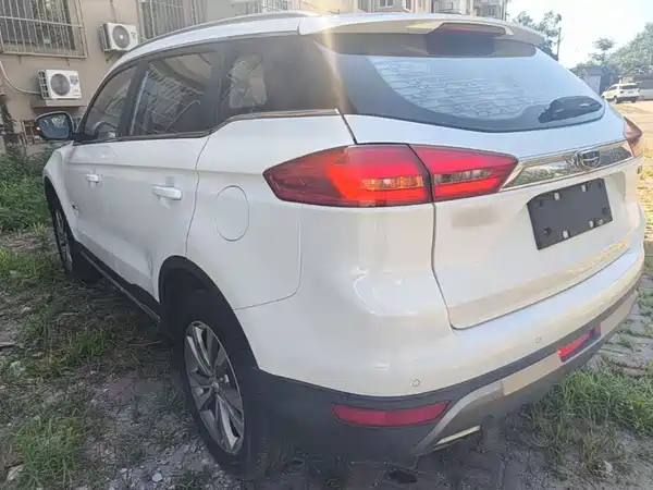 Geely Boyue 2017