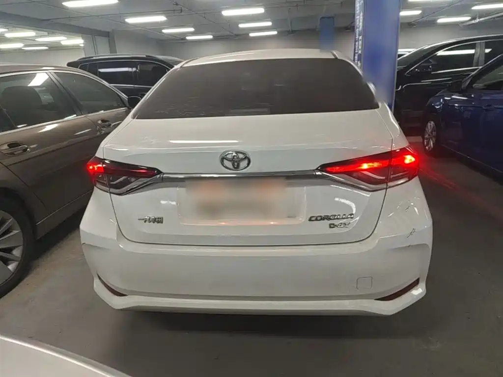 Toyota Corolla 2020 — фото 6
