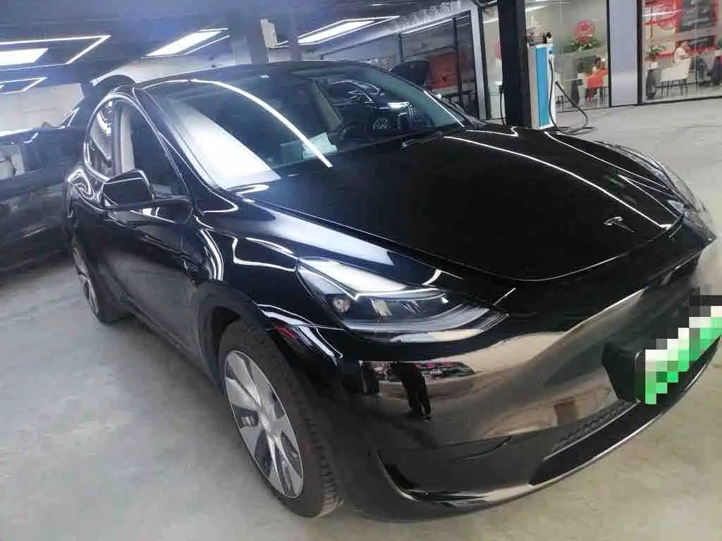 Tesla Model Y 2022 — фото 2