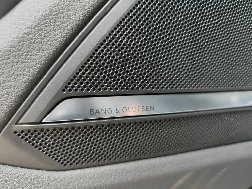 Audi A6L 2024 — фото 23