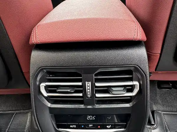 BMW 3 Series 2021
