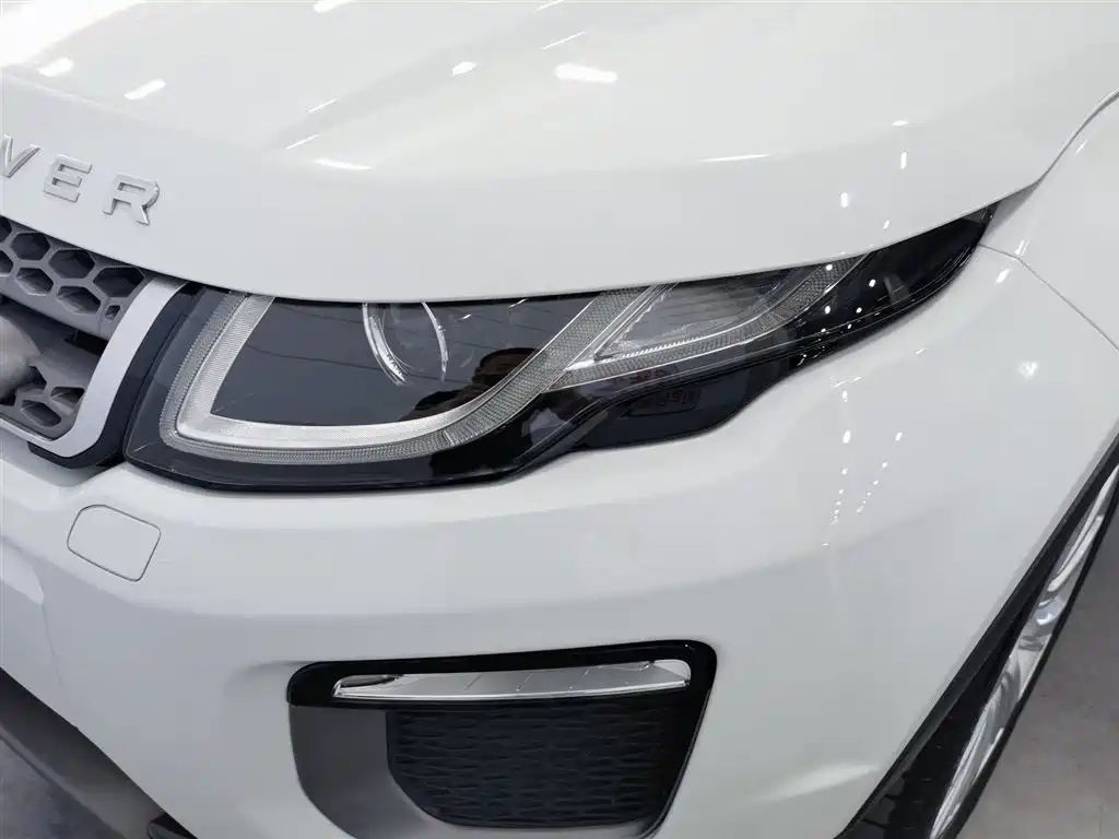 Land Rover Evoque 2017 — фото 7