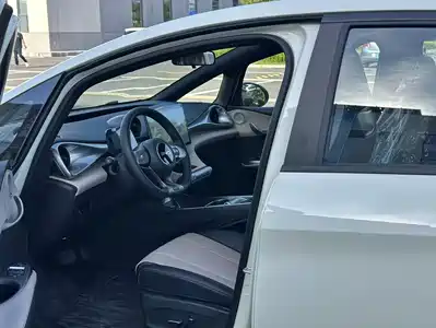 BYD Dolphin 2025