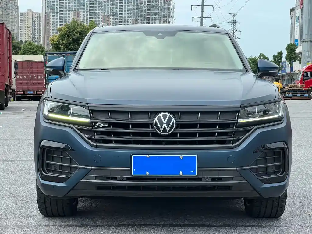 Volkswagen Touareg 2021 — фото 2