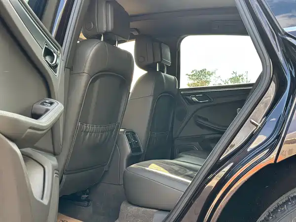 Porsche Macan 2017
