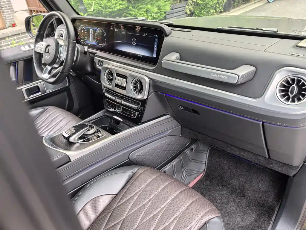 Mercedes-Benz G-Class 2025 — фото 23