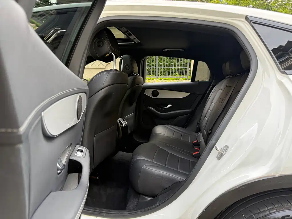 Mercedes-Benz GLC Coupe 2020 — фото 10