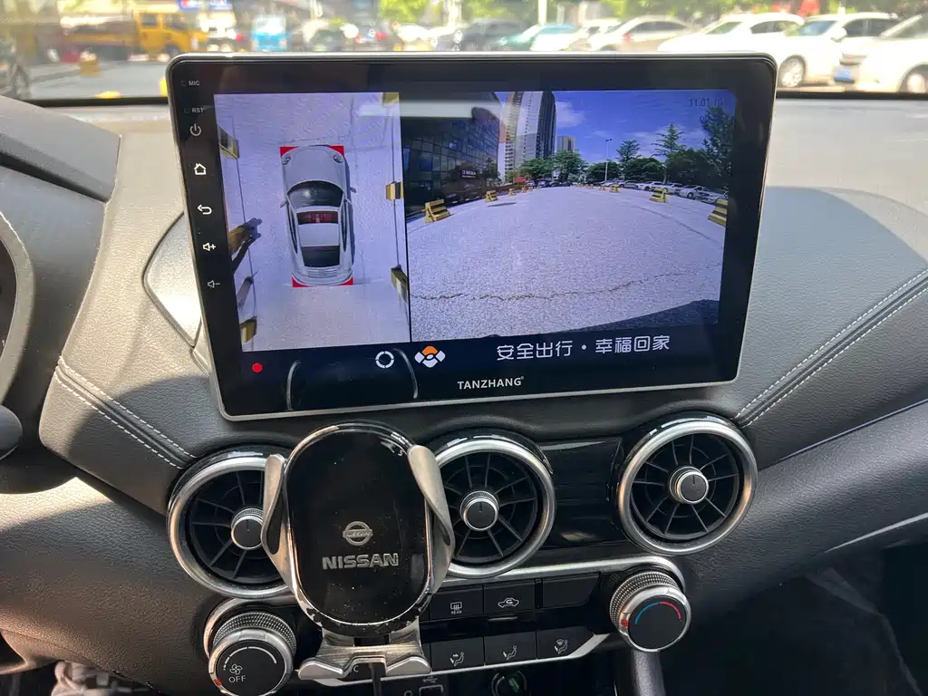 Nissan Sylphy 2019 — фото 26