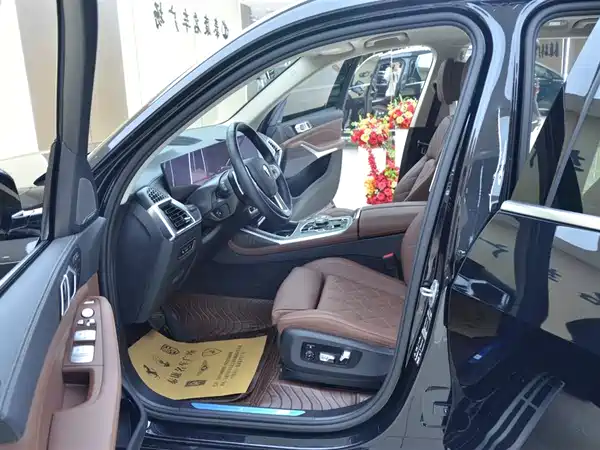 BMW X7 2024