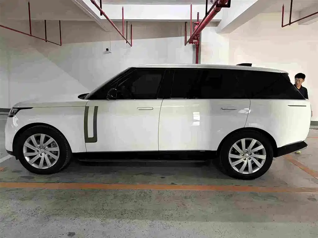 Land Rover Range Rover 2023 — фото 3