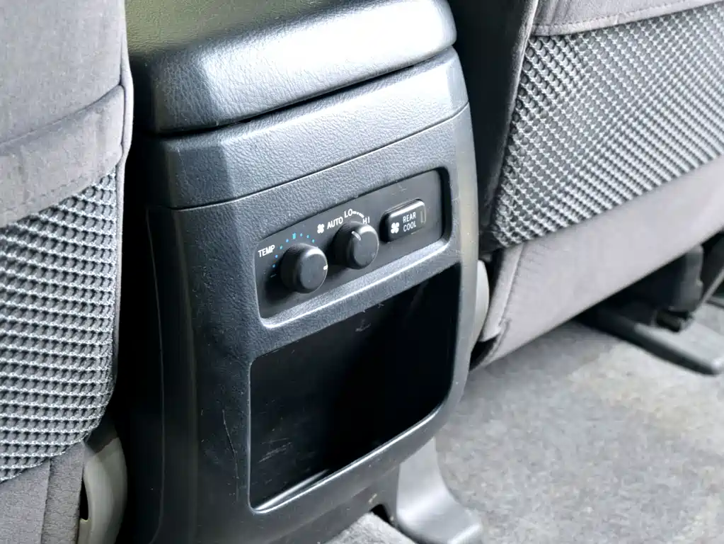 Toyota Prado 2008 — фото 21