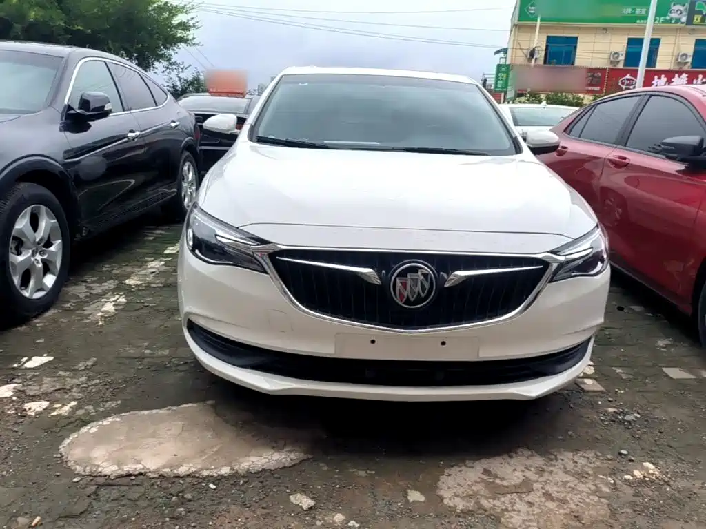 Buick Excelle 2019 — фото 3