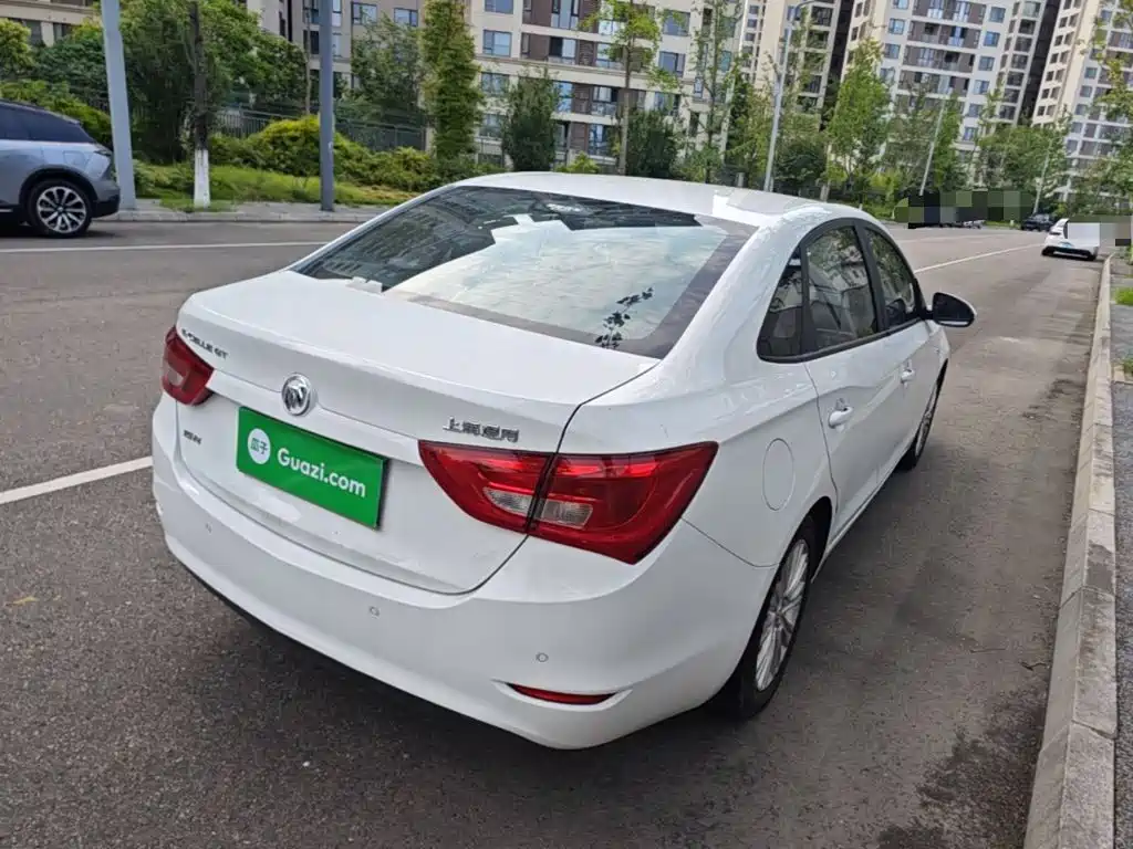 Buick Excelle 2015