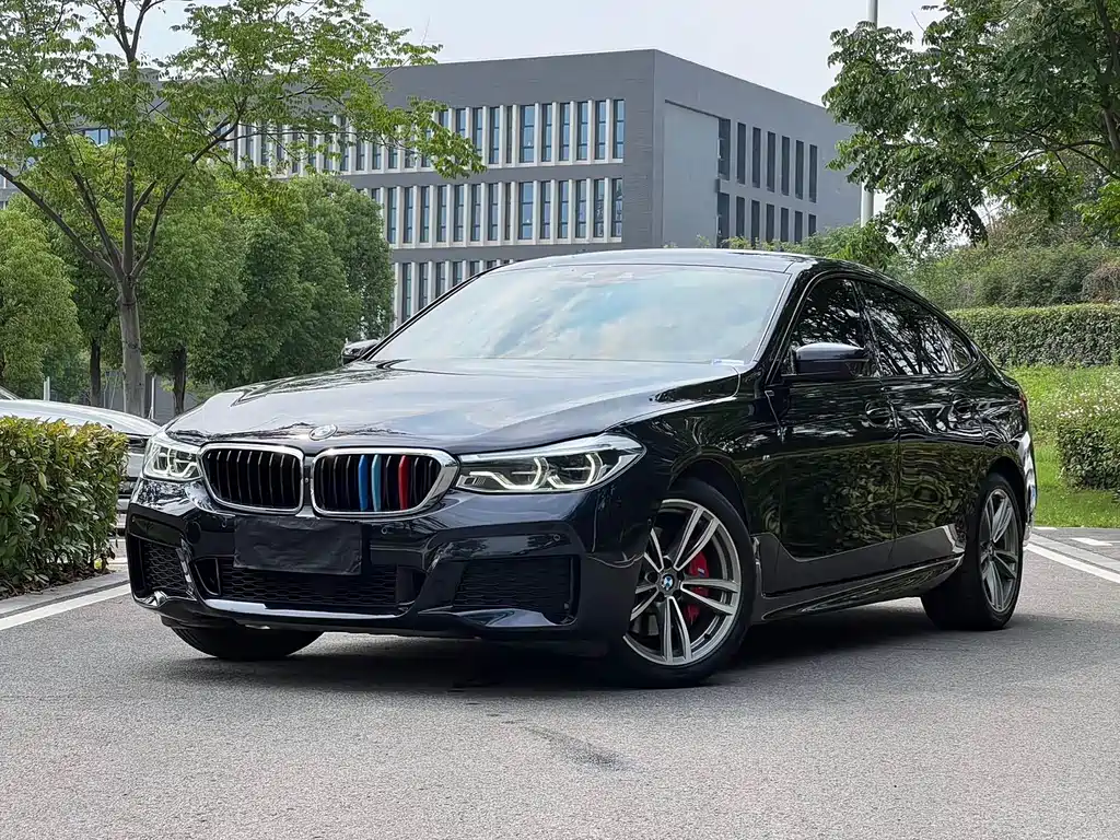 BMW 6 Series GT 2020 — фото 1