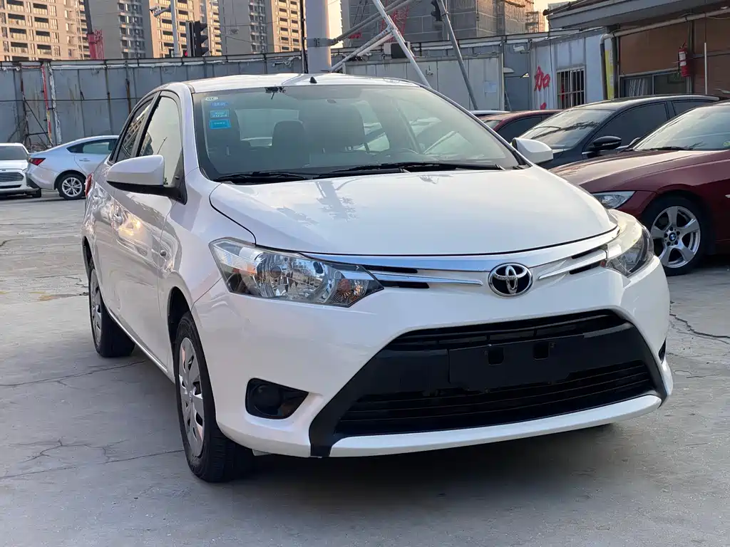 Toyota Vios 2016 — фото 3