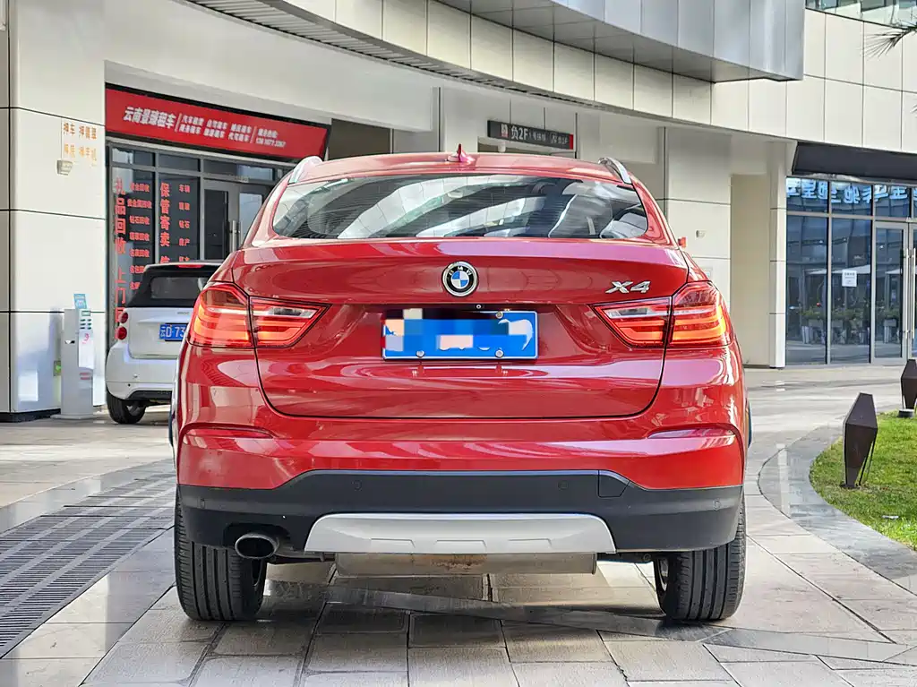 BMW X4 2014 — фото 9