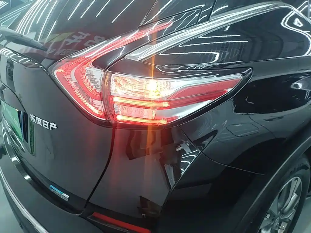 Nissan Murano 2018 — фото 8