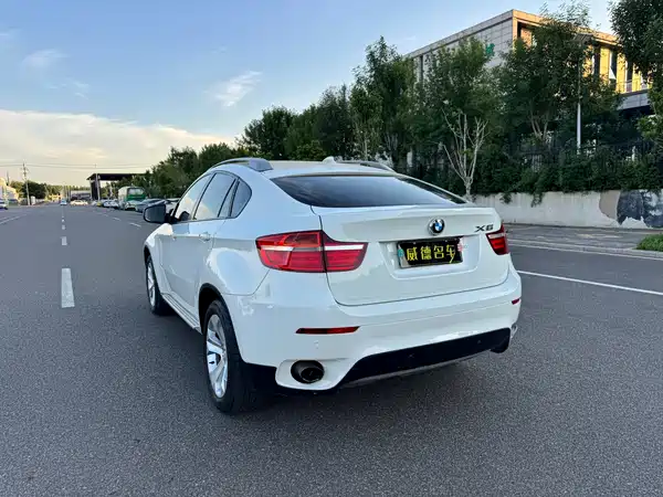 BMW X6 2013