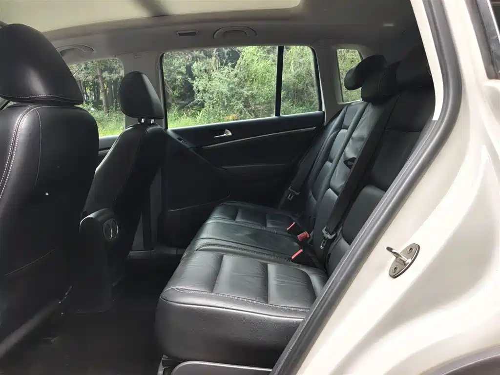 Volkswagen Tiguan 2017 — фото 10