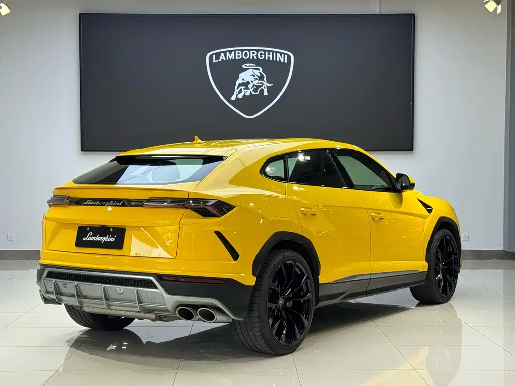 Lamborghini Urus 2022 — фото 5