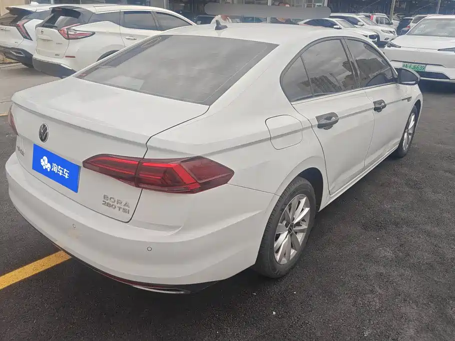 Volkswagen Bora 2022