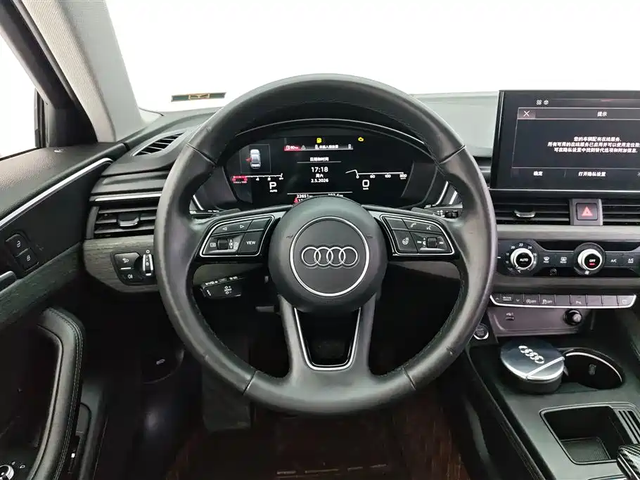 Audi A4L 2022 — фото 15