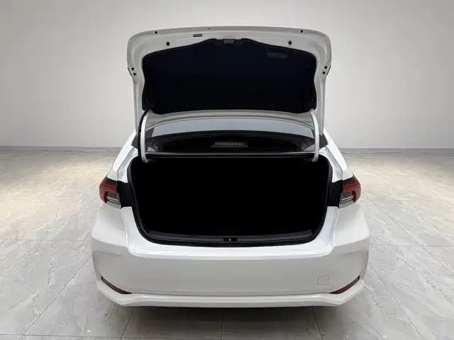 Toyota Corolla 2020 — фото 14