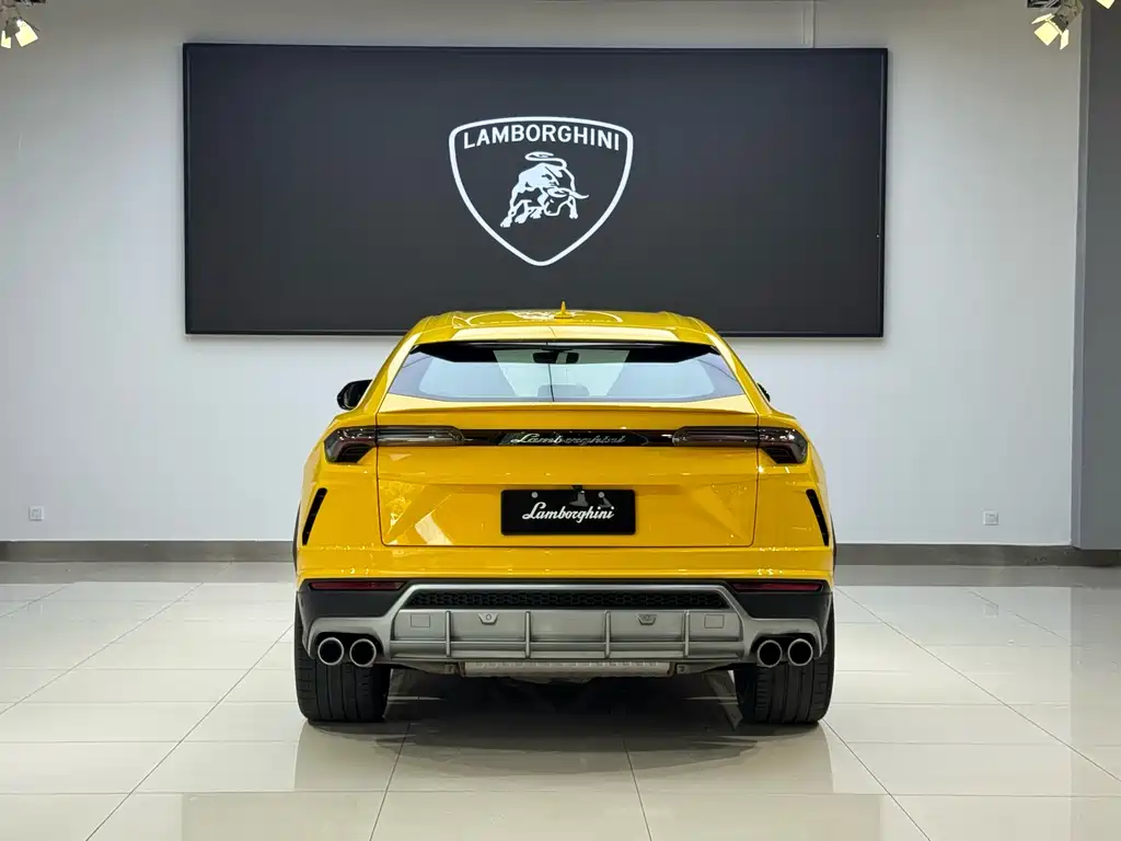 Lamborghini Urus 2022 — фото 4