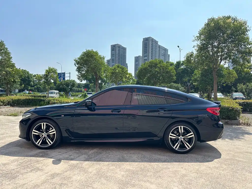 BMW 6 Series GT 2024 — фото 3