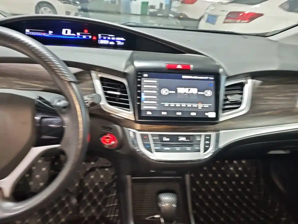 Honda Jade 2019 — фото 13