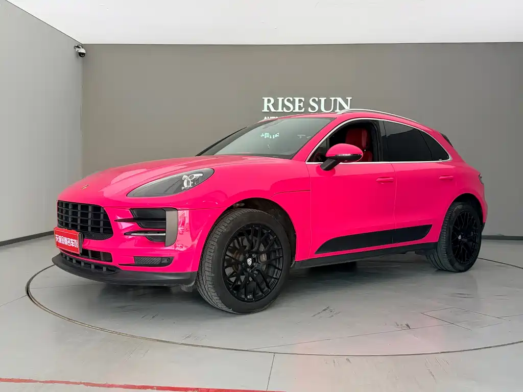 Porsche Macan 2020 — фото 1