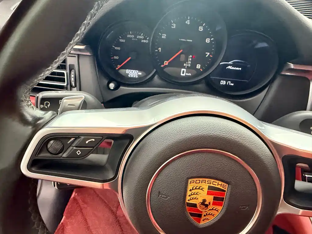 Porsche Macan 2020 — фото 25