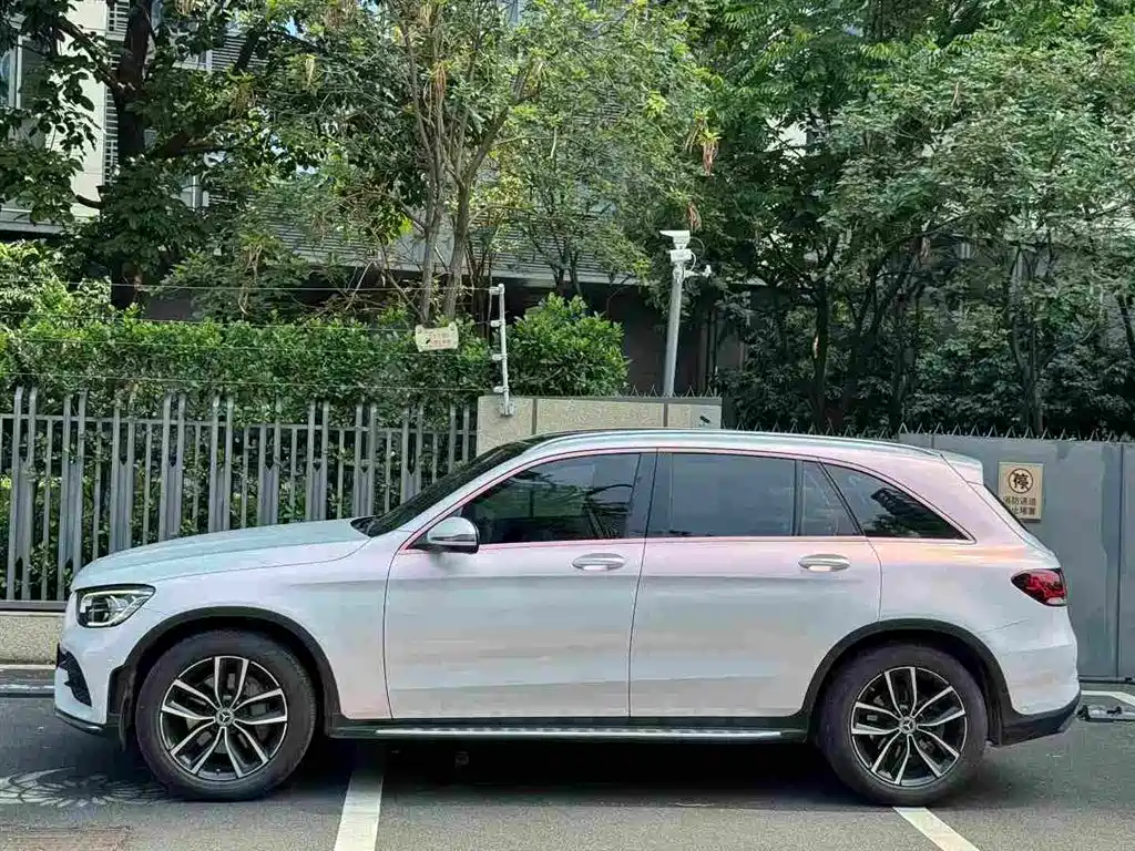 Mercedes-Benz GLC 2021