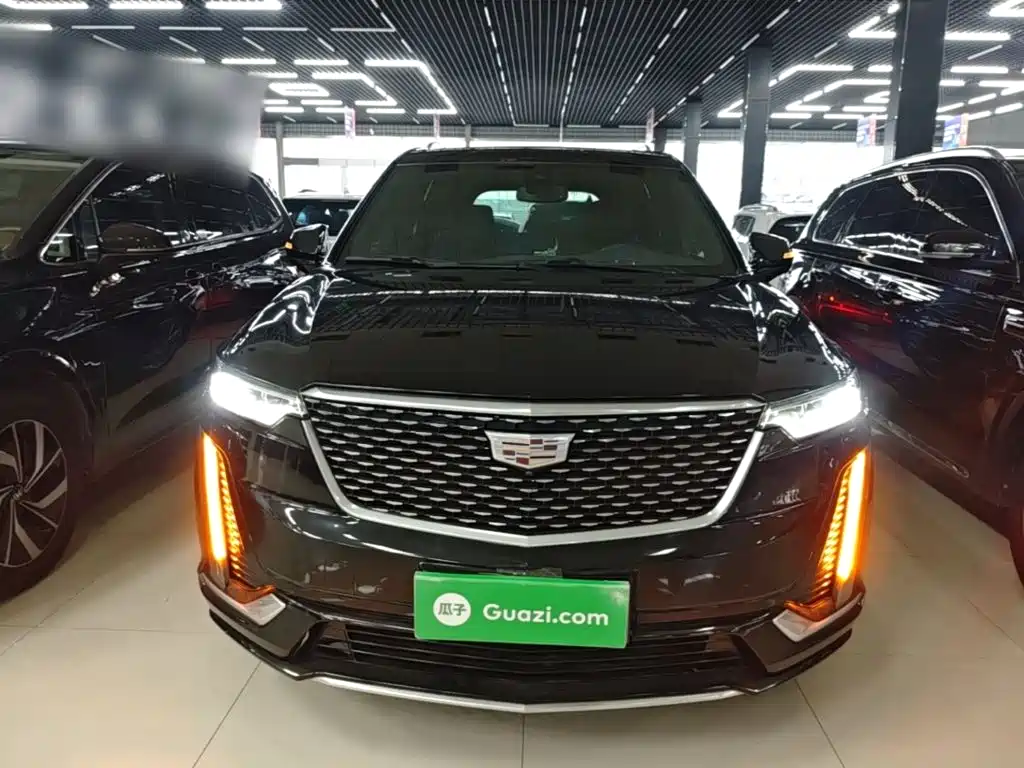 Cadillac XT6 2022 — фото 3