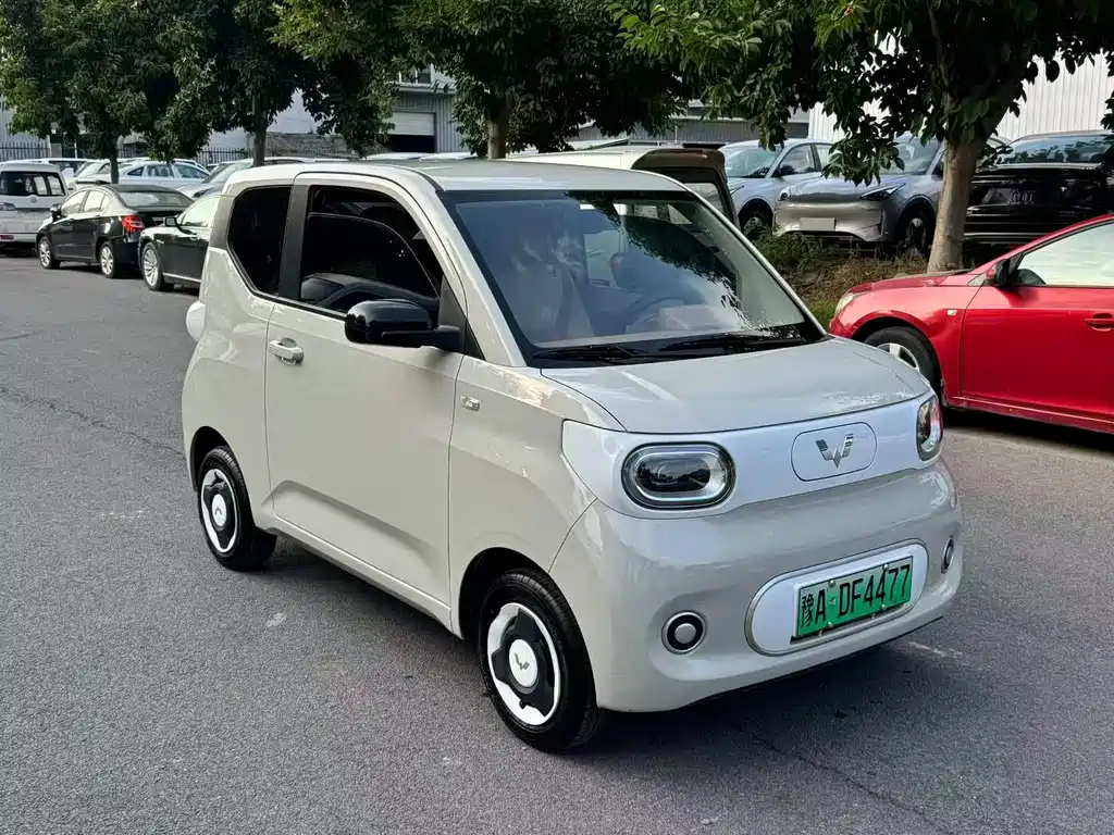 Wuling Hongguang MINIEV 2025