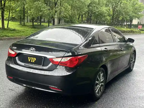 Hyundai Sonata 2013